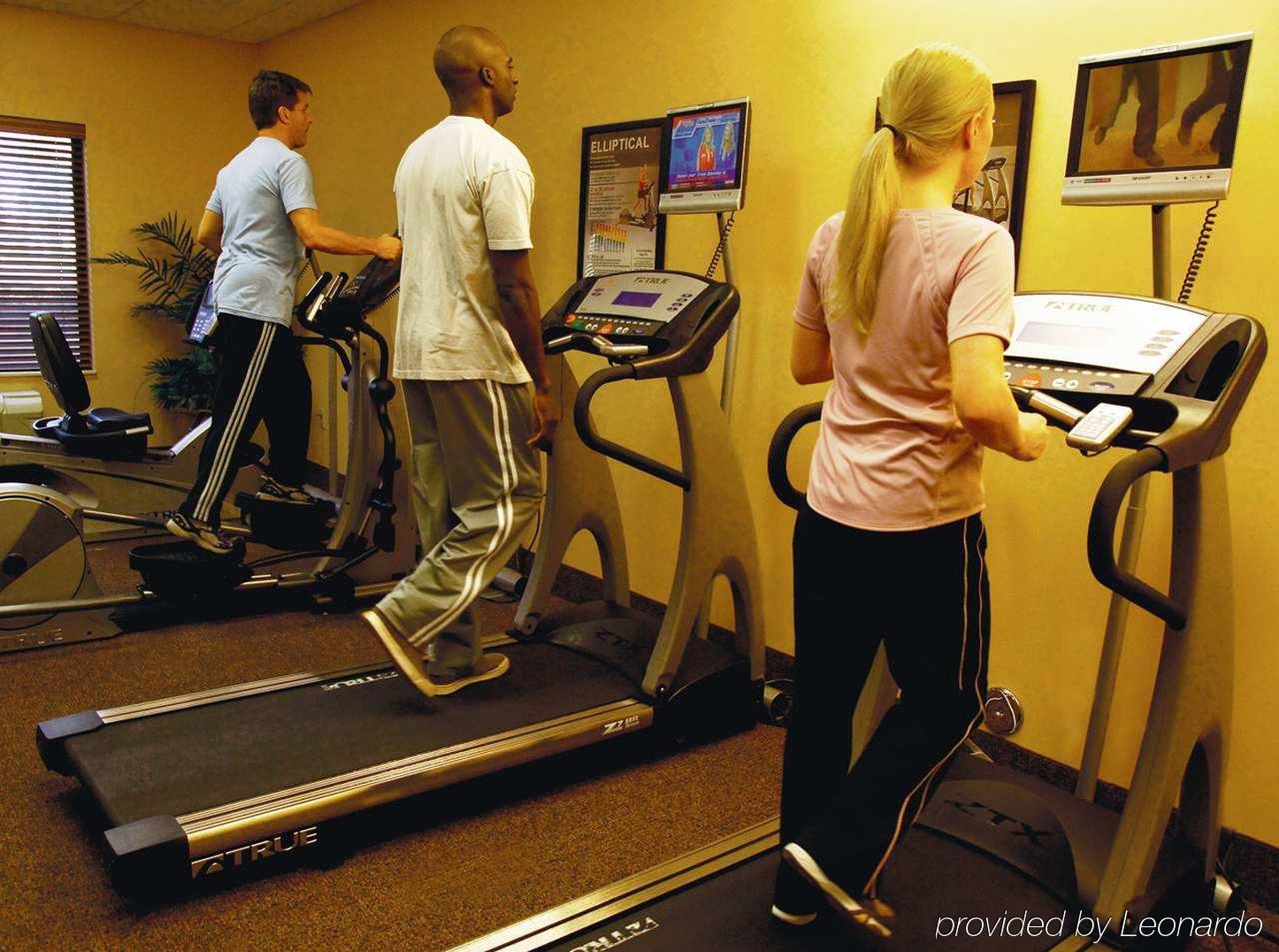 Hampton Inn & Suites Fargo Medical Center Instalações foto