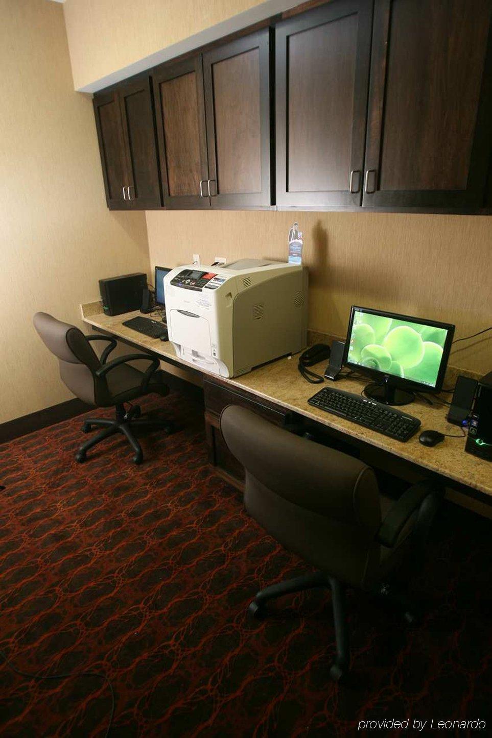 Hampton Inn & Suites Fargo Medical Center Negócio foto